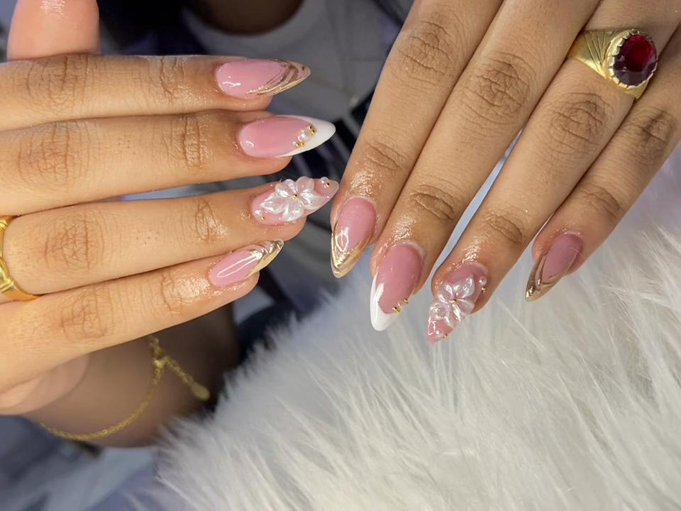 @🦋Sha's beuaties and more 🦋