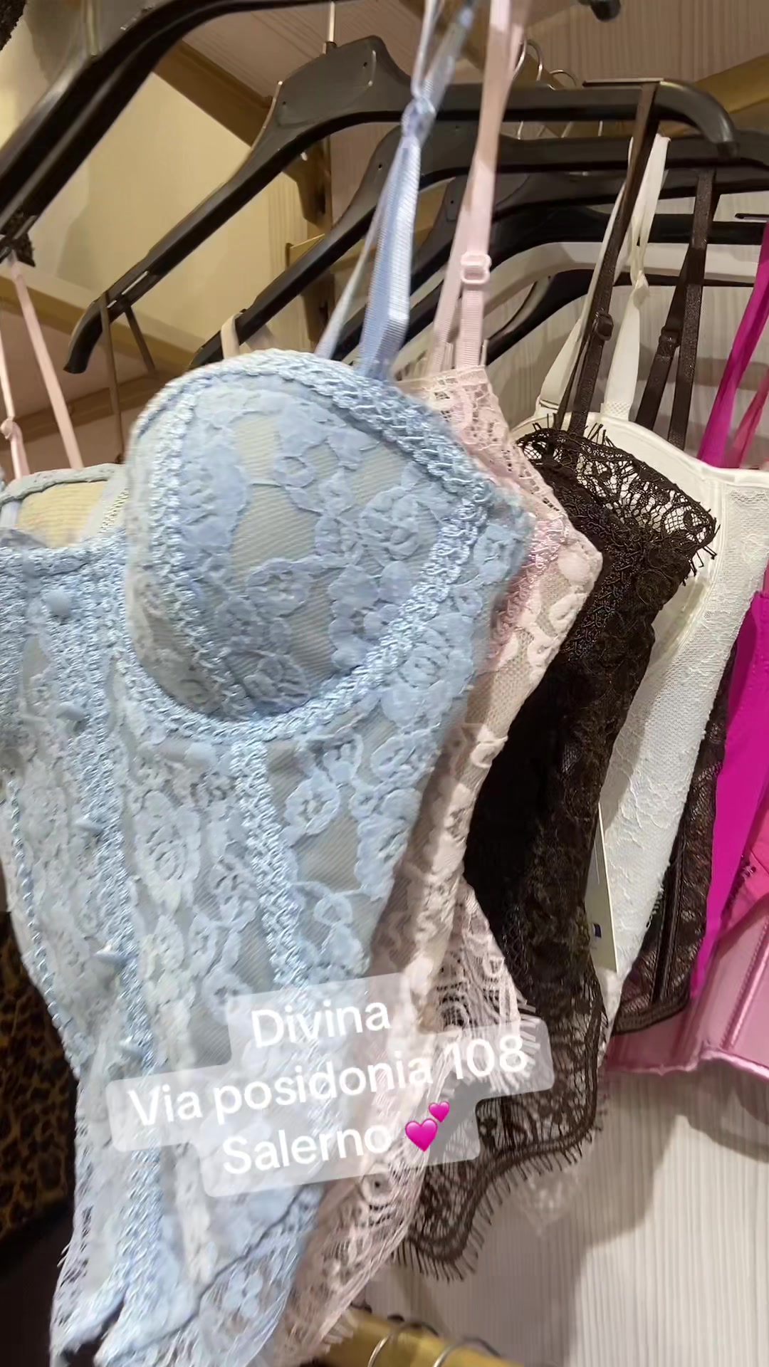 @Divina_abbigliamento Salerno