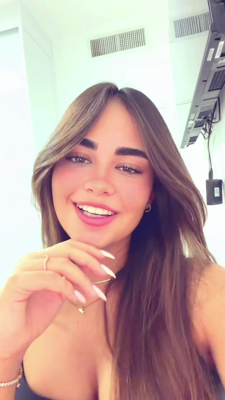 @Romi nisman🍓