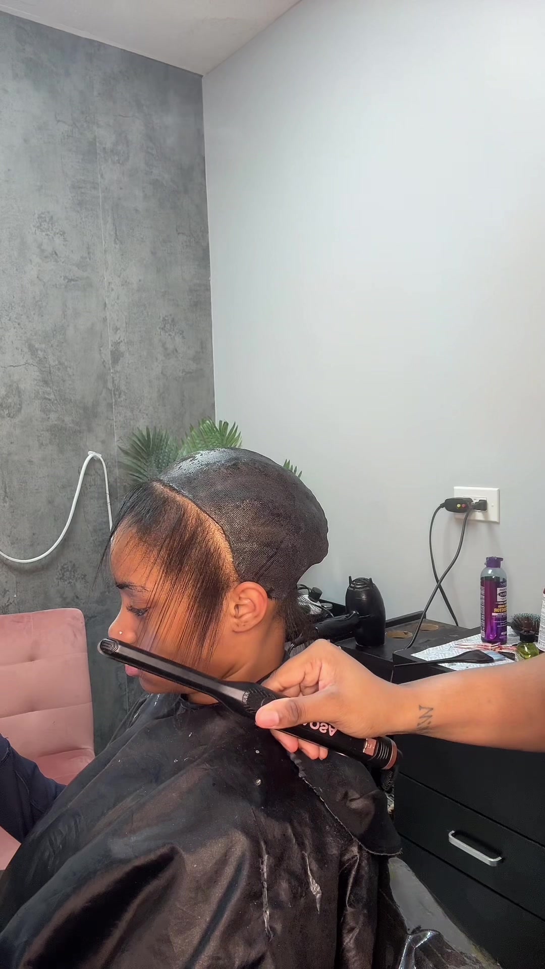@j&rsquo;taniaa ᢉ𐭩 | CHI HAIRSTYLIST