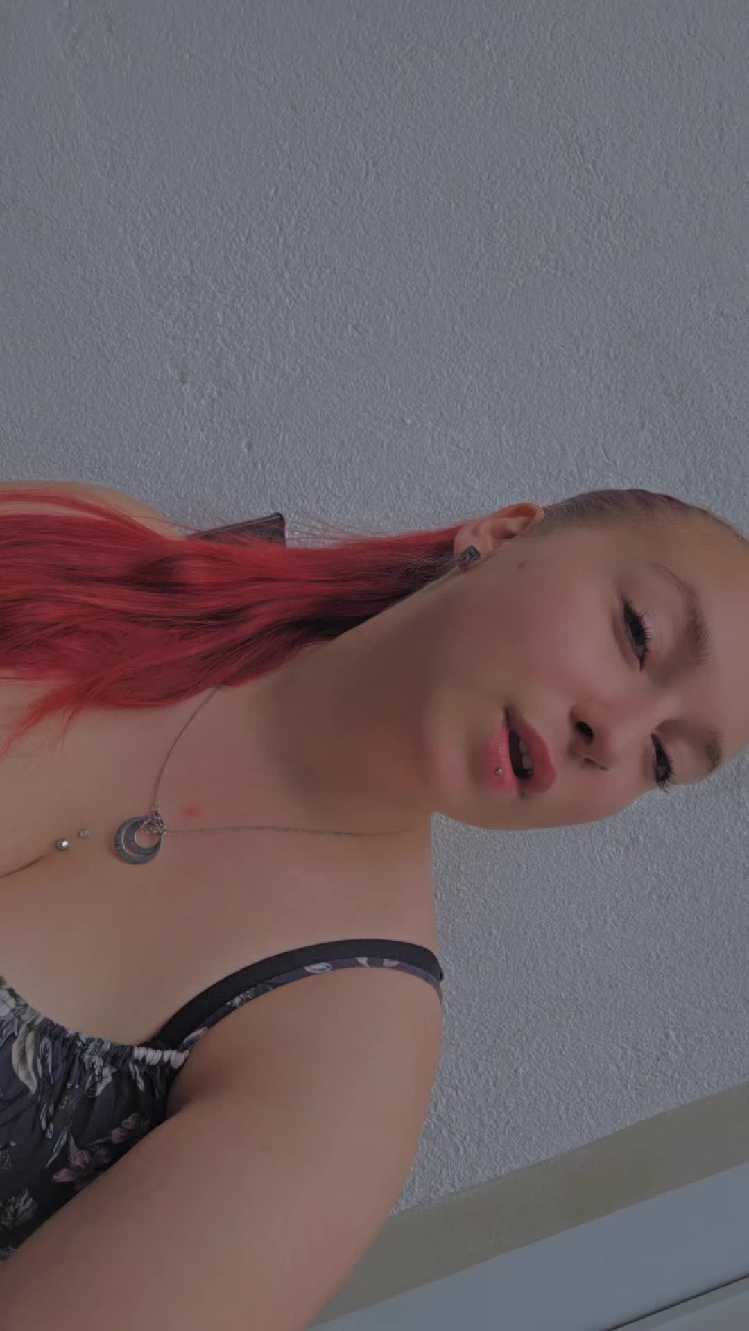 @Celine Sch&ouml;nfeld