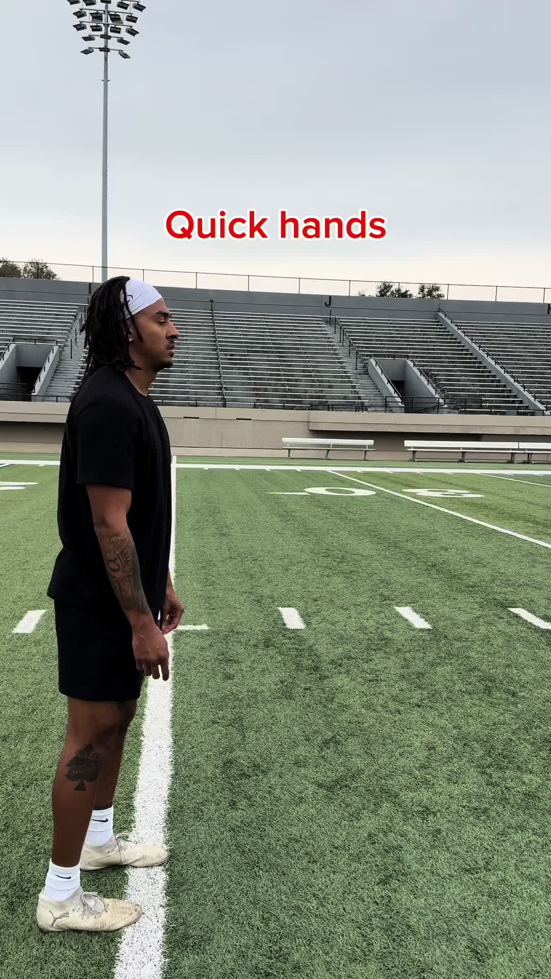 @4thDownHero