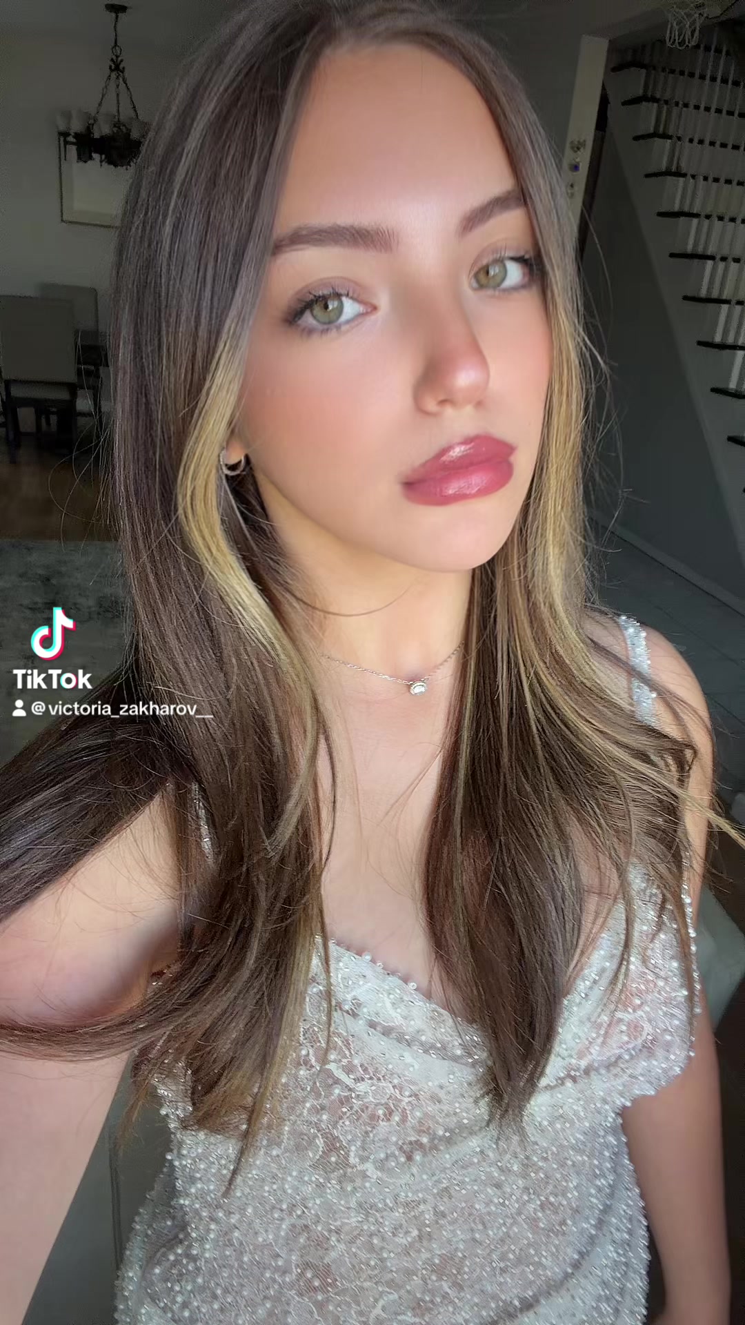 @victoria_zakharov__
