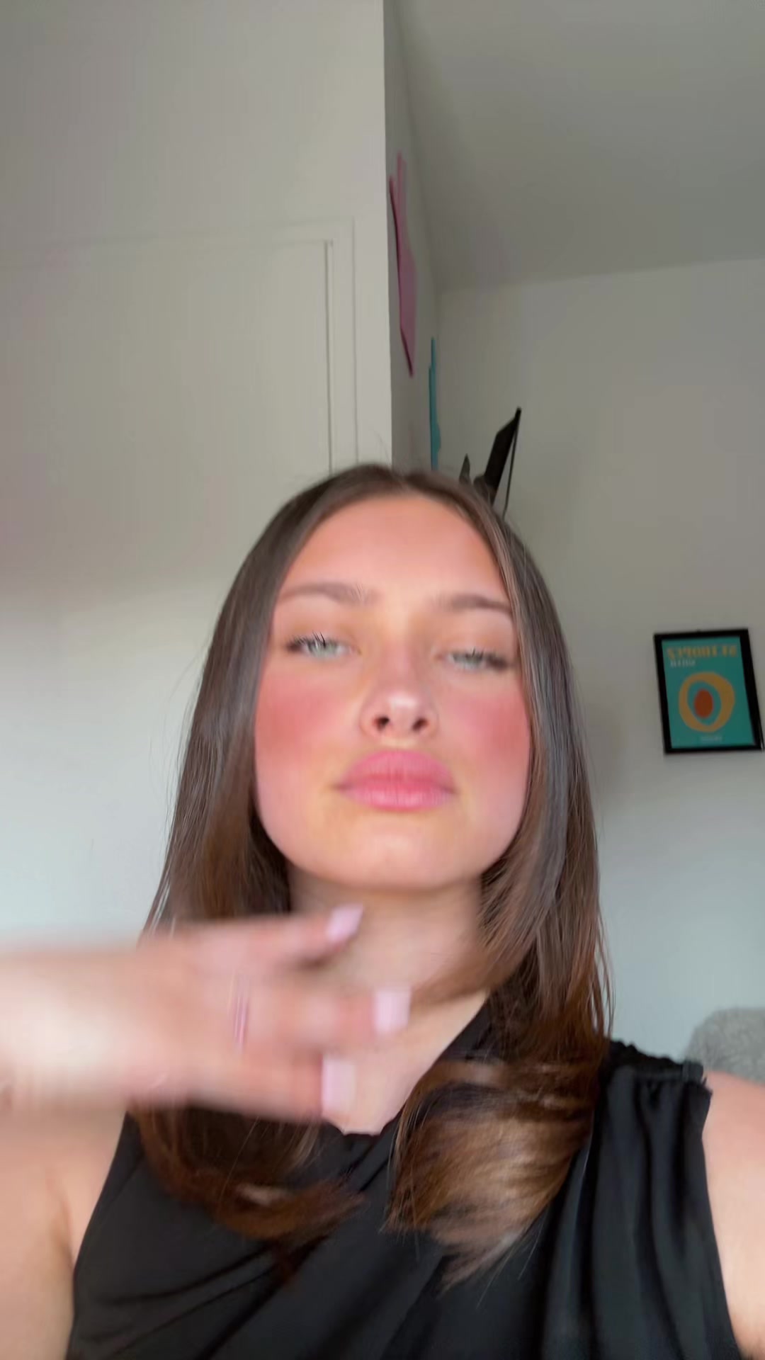 @S V