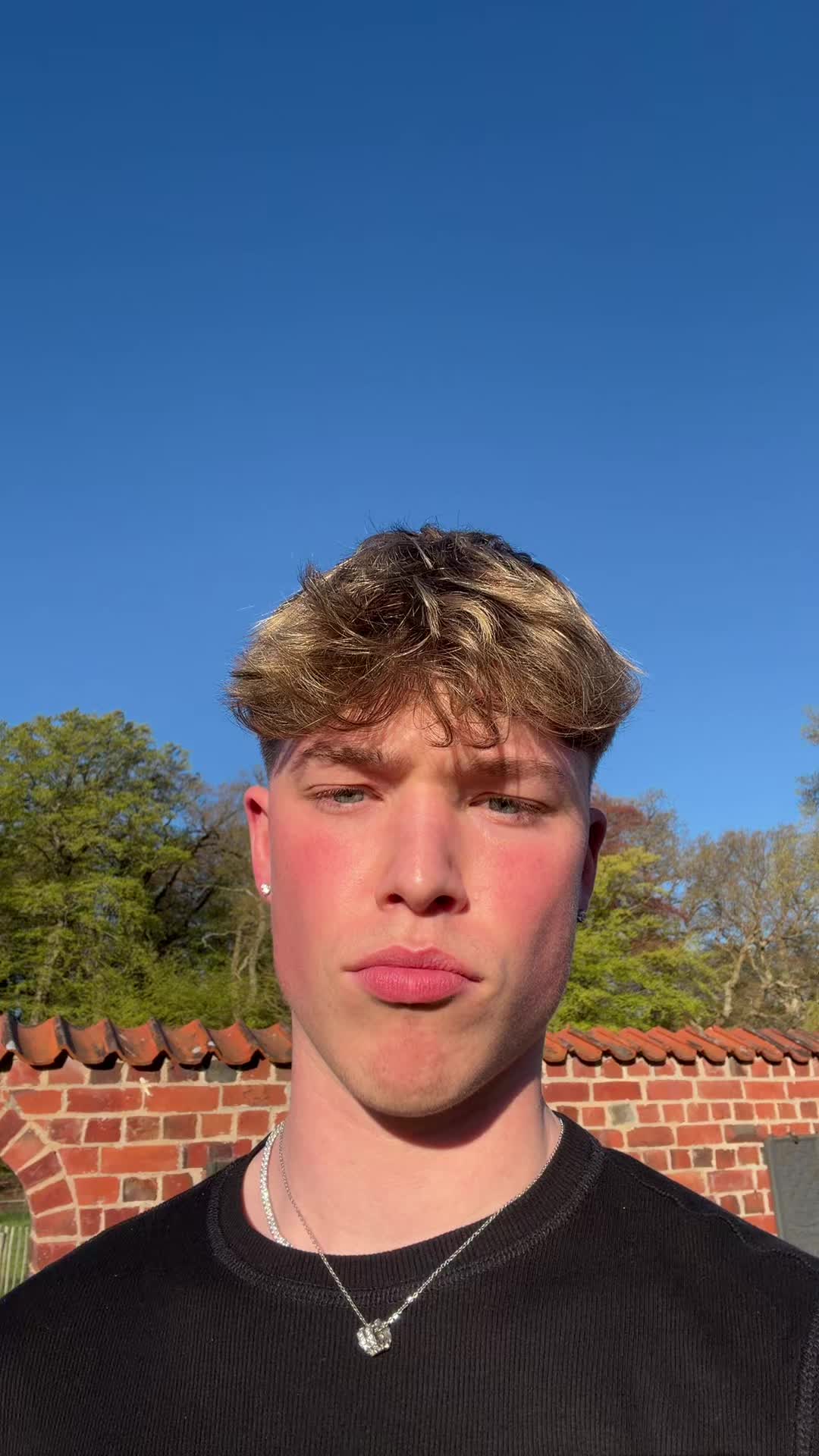 @thereallevitwin_k