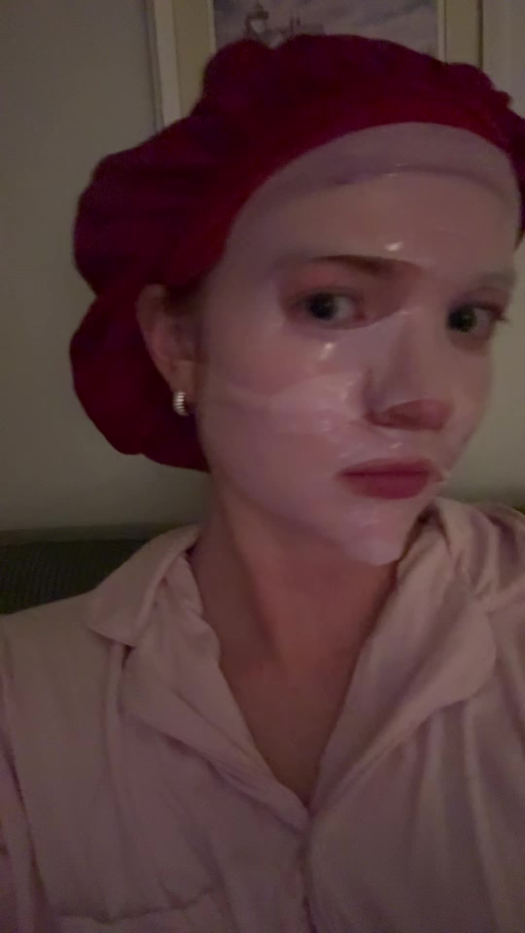 @👩🏼🦰
