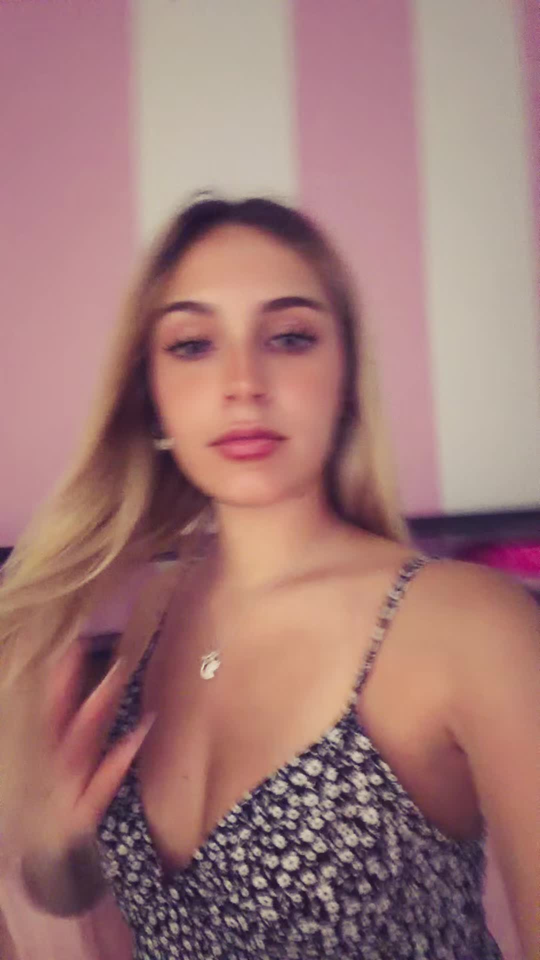 @Elisamarongiu