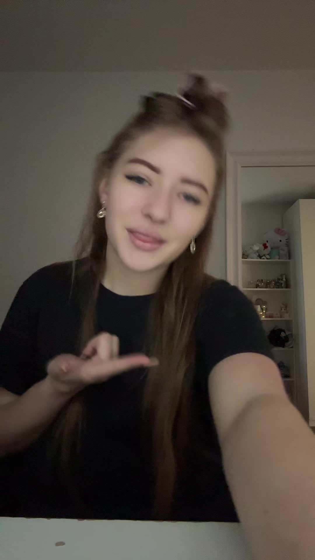 @naomi.zwlsk