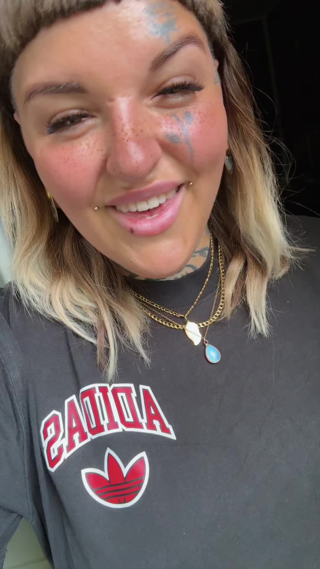 @inksane_annii