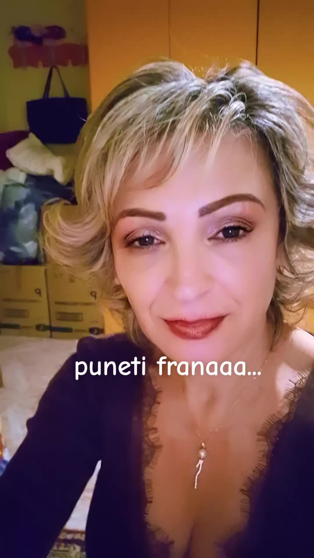 @GIULLIA FATA DE LA IA IASI
