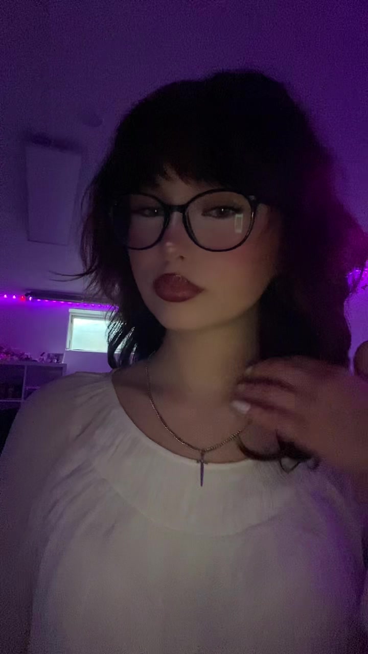 @Leah 🎧🚩