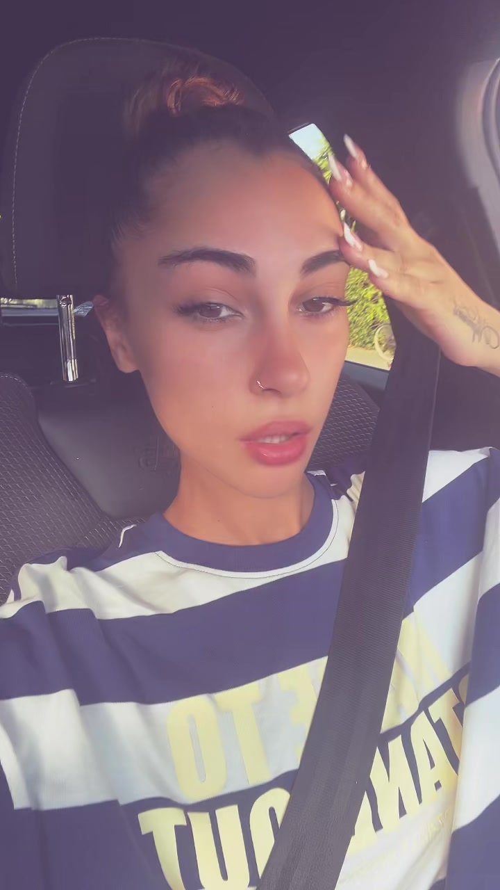 @_rebeccavena