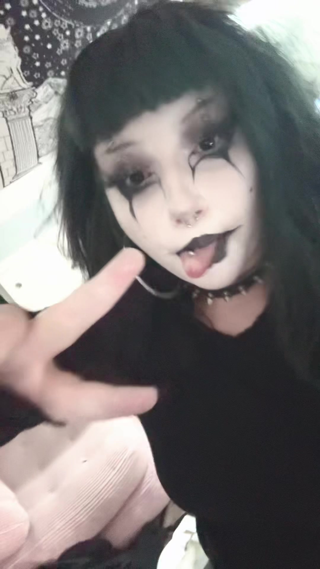 @Sacha ๐๏ธ