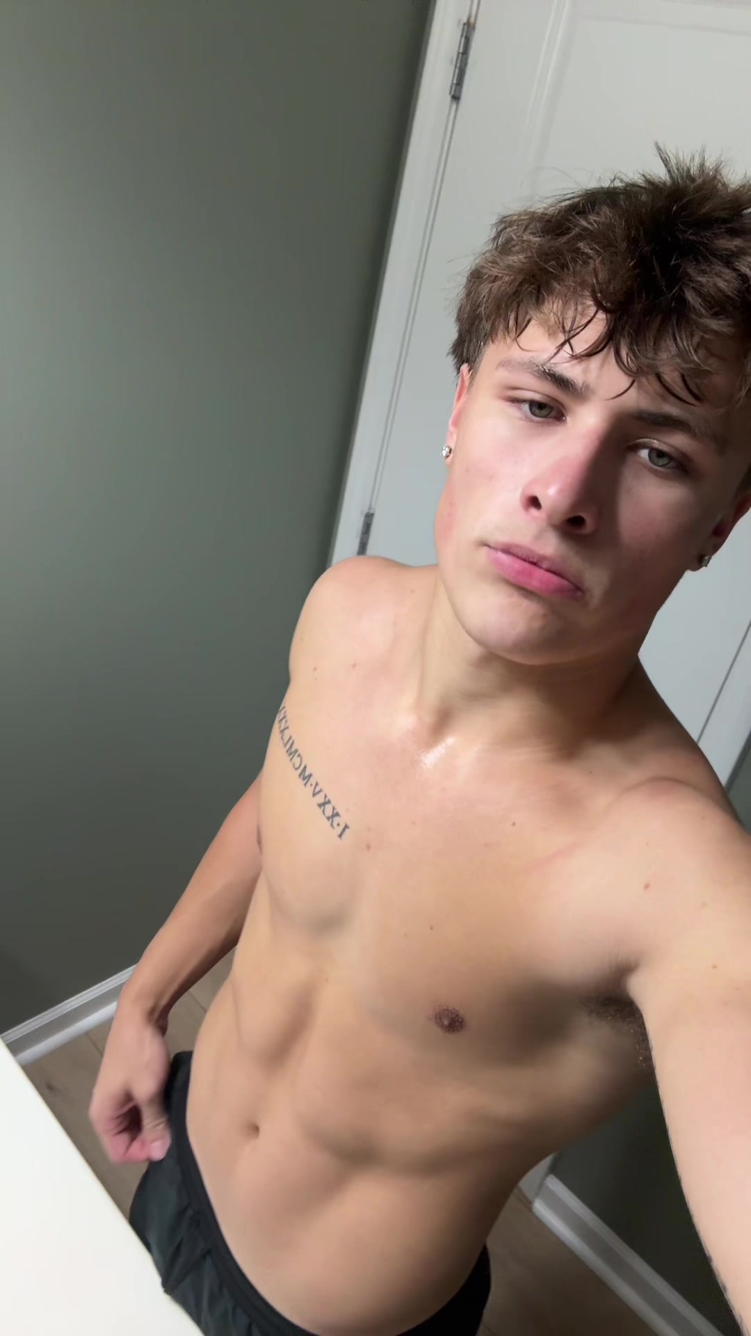 @j