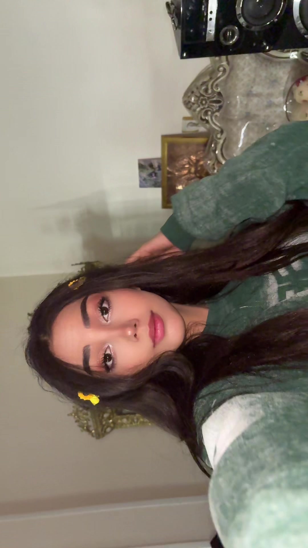 @Melikafarahani