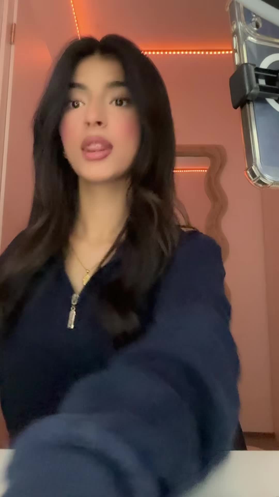 @𝒜𝓈𝓂𝒶🧸♡