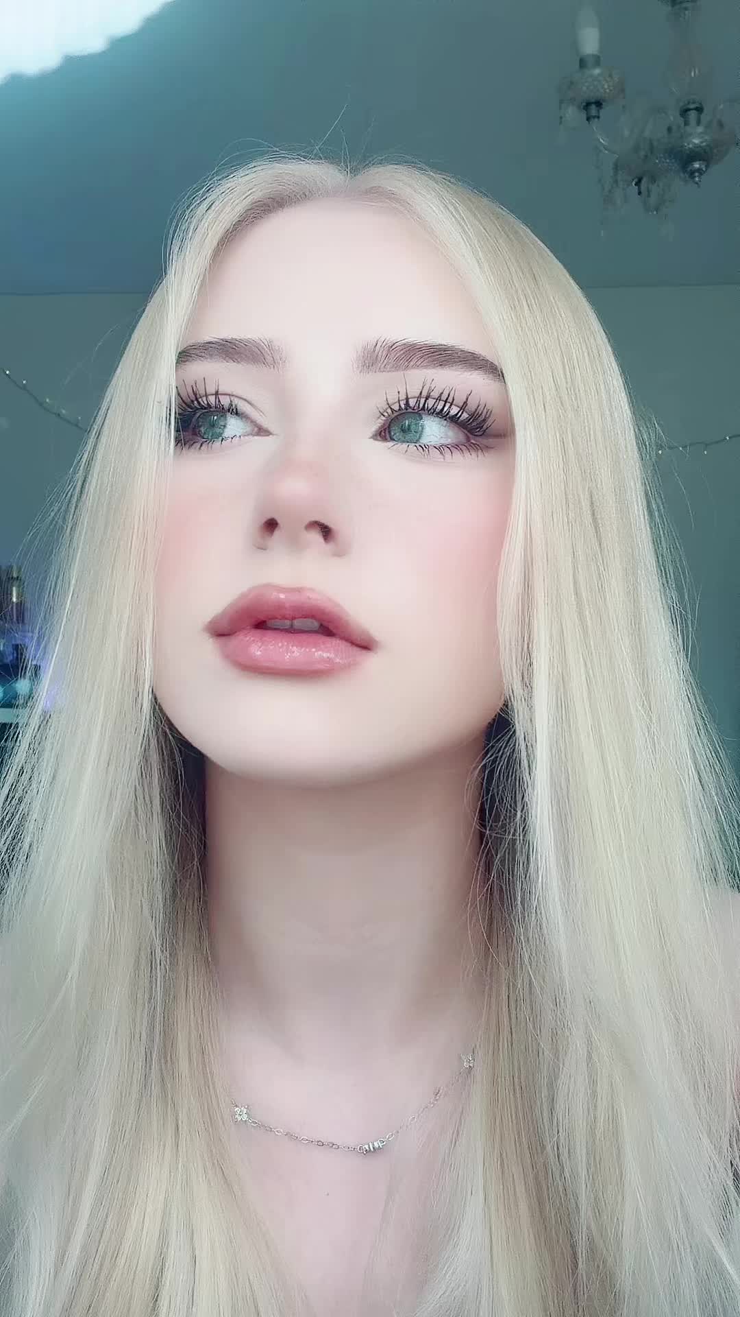 @Annabel Hughes 🦢🤍(mgmtbex)