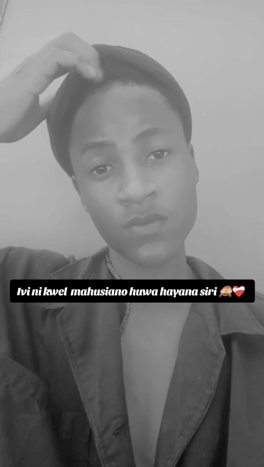 @𝕸𝖗 𝖘𝖒𝖎𝖑𝖊🖤💕