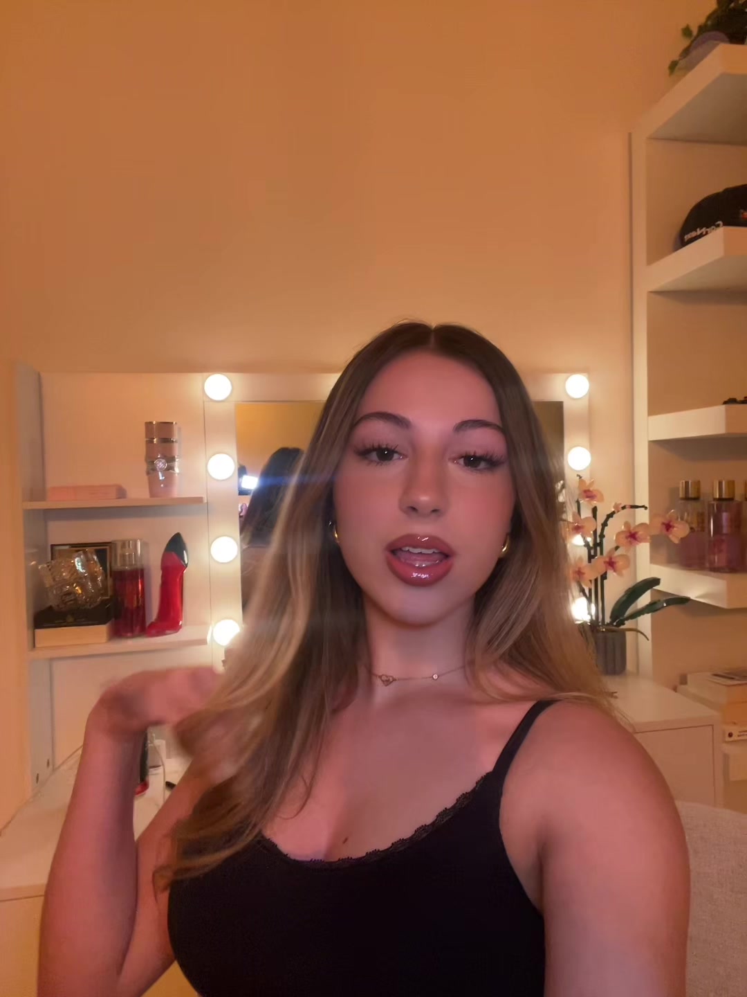 @Ania🪽