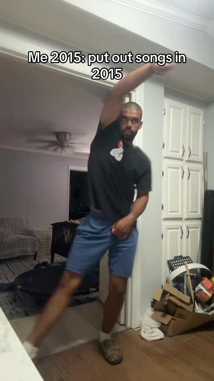 @Justin🦍