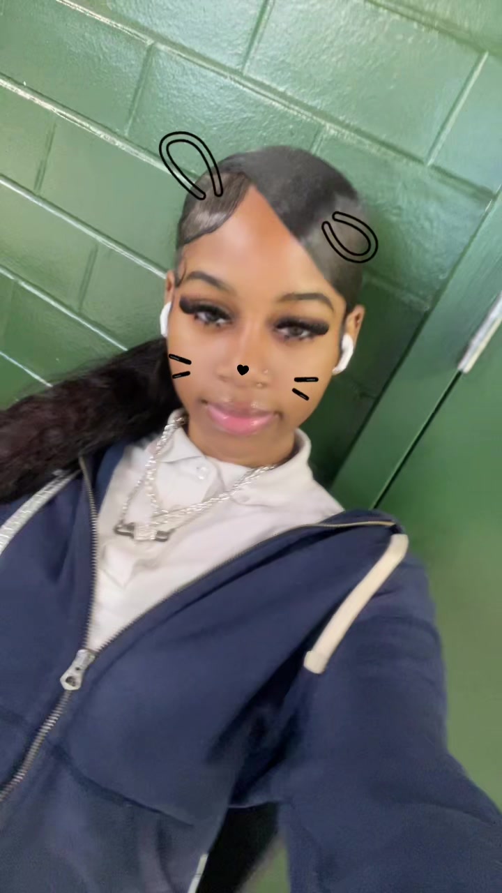 @aaniyahh