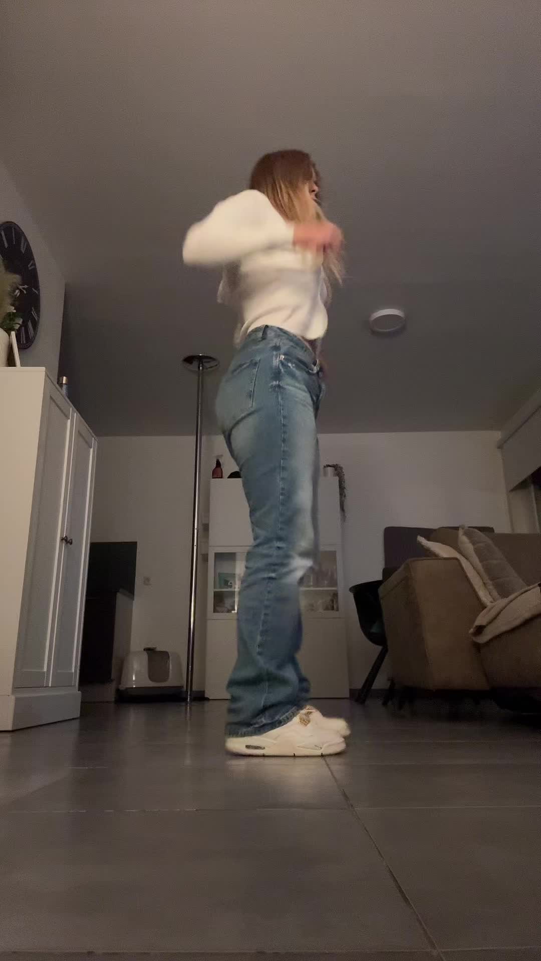 @Gaelleeemaes🦘🎵💃