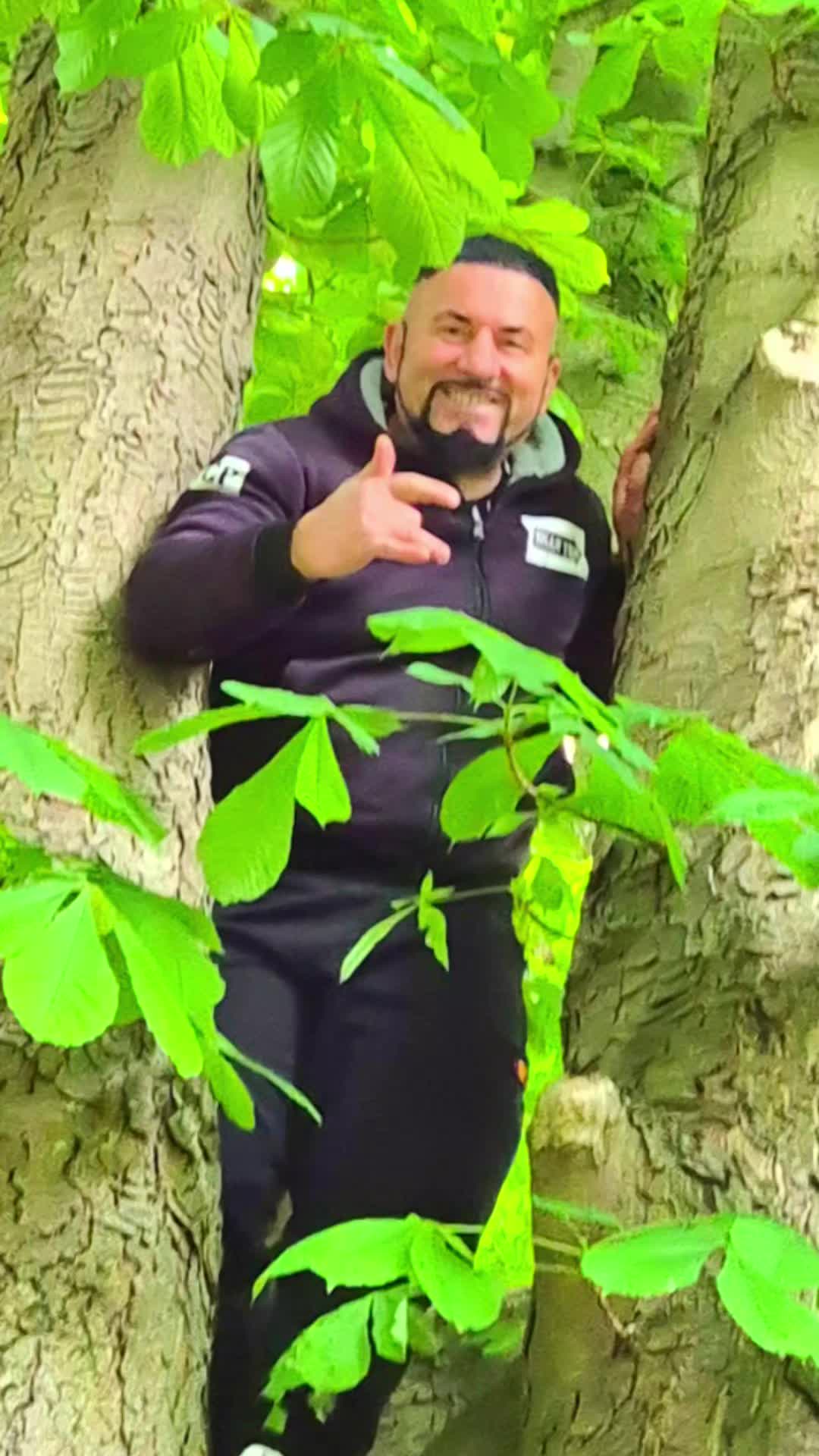 @tonyymontana