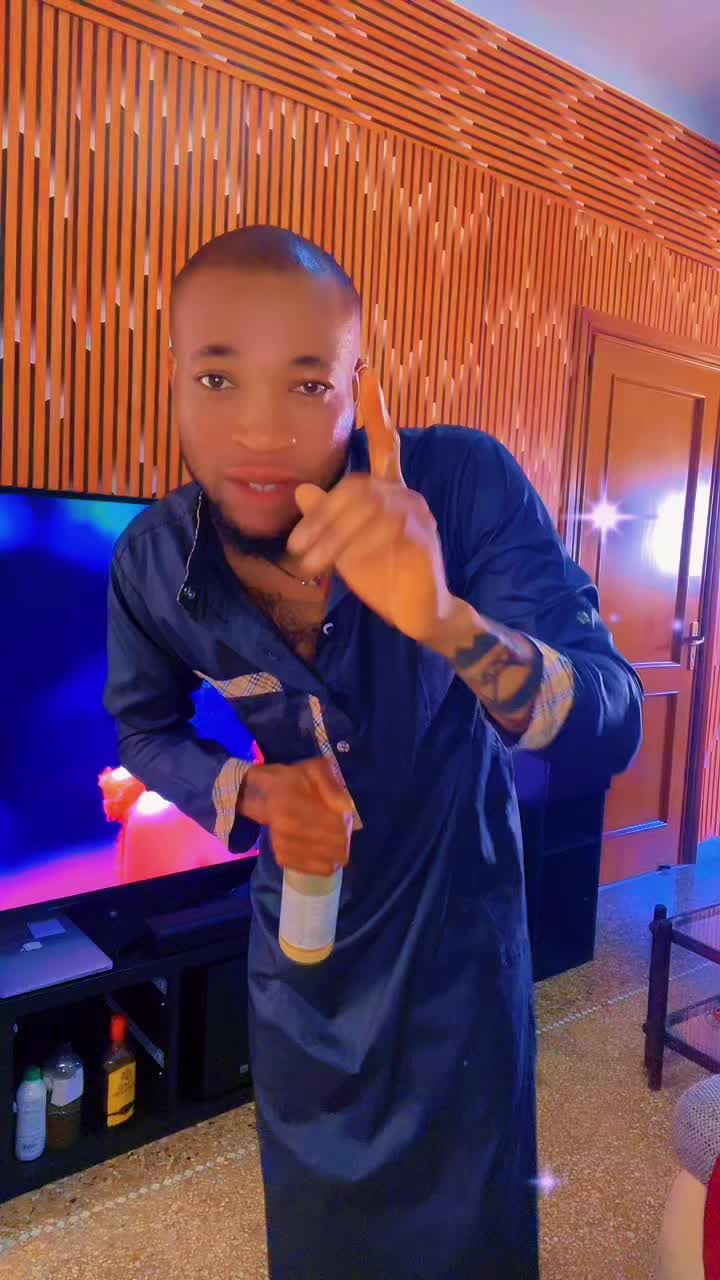 @Juju👹