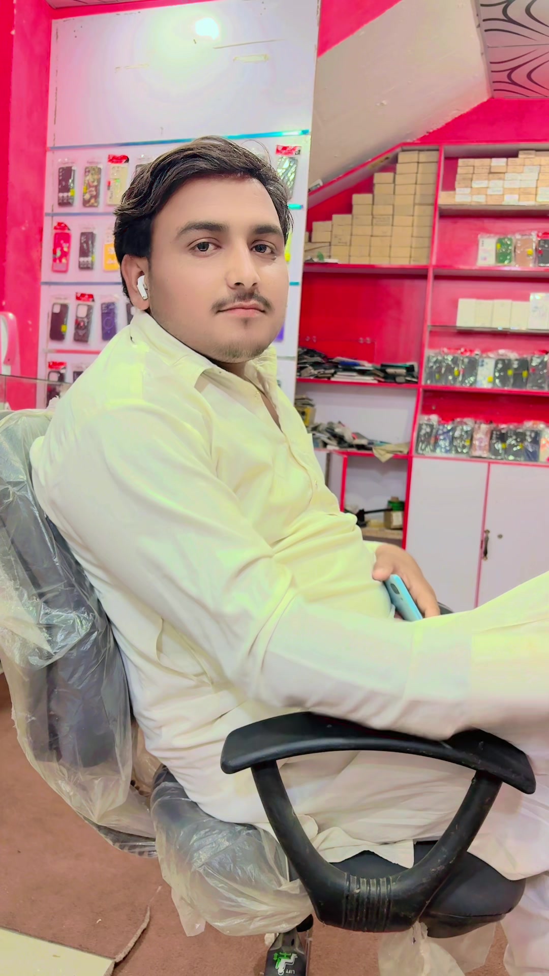 @💕💕NiaZi OperatoR💞💞