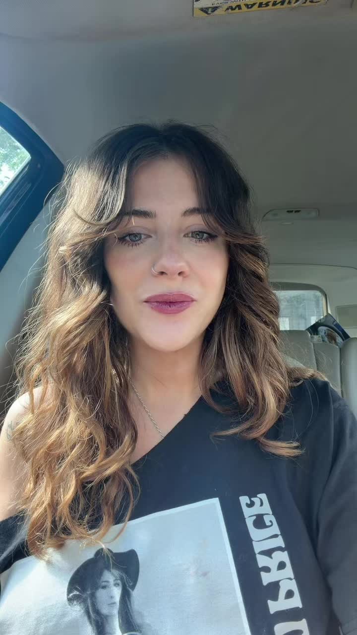@brooke ⋆˚꩜｡