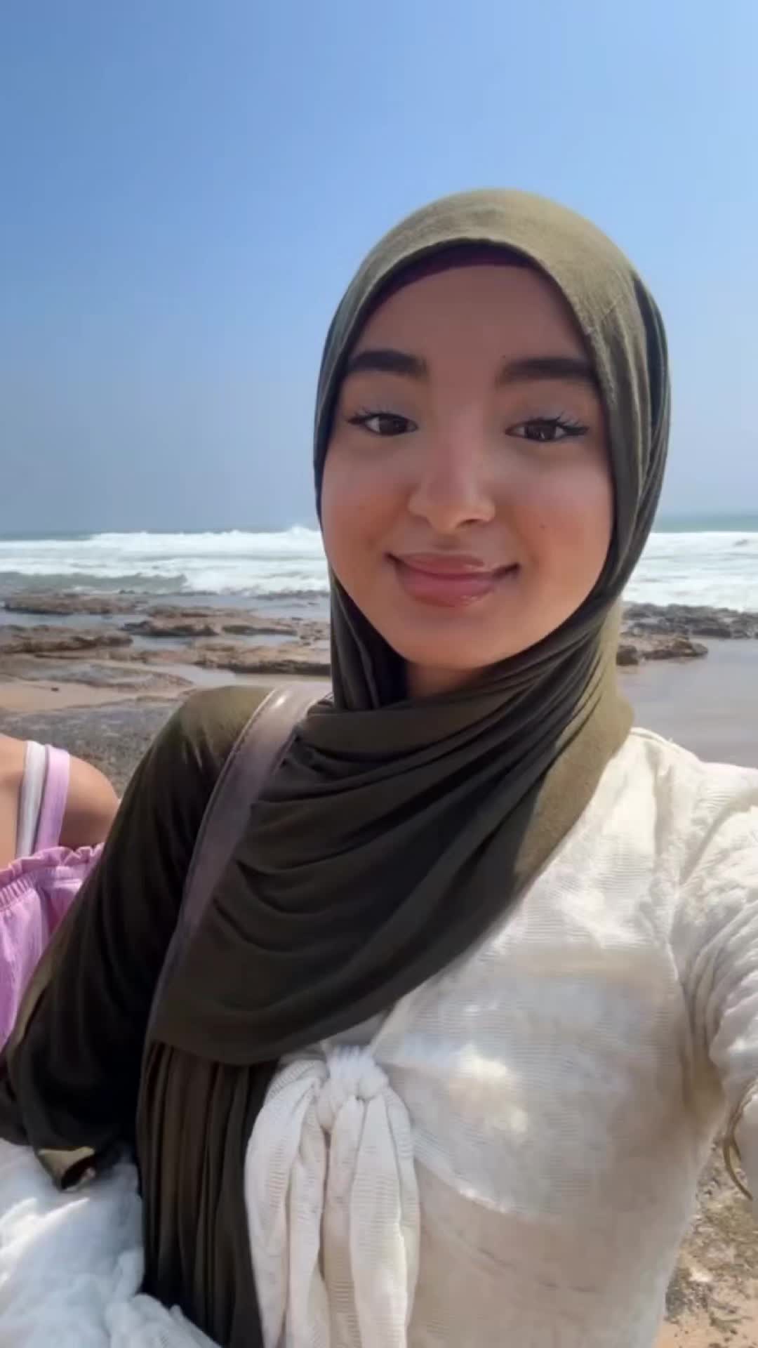 @Aya izelgue آية إزيلگ