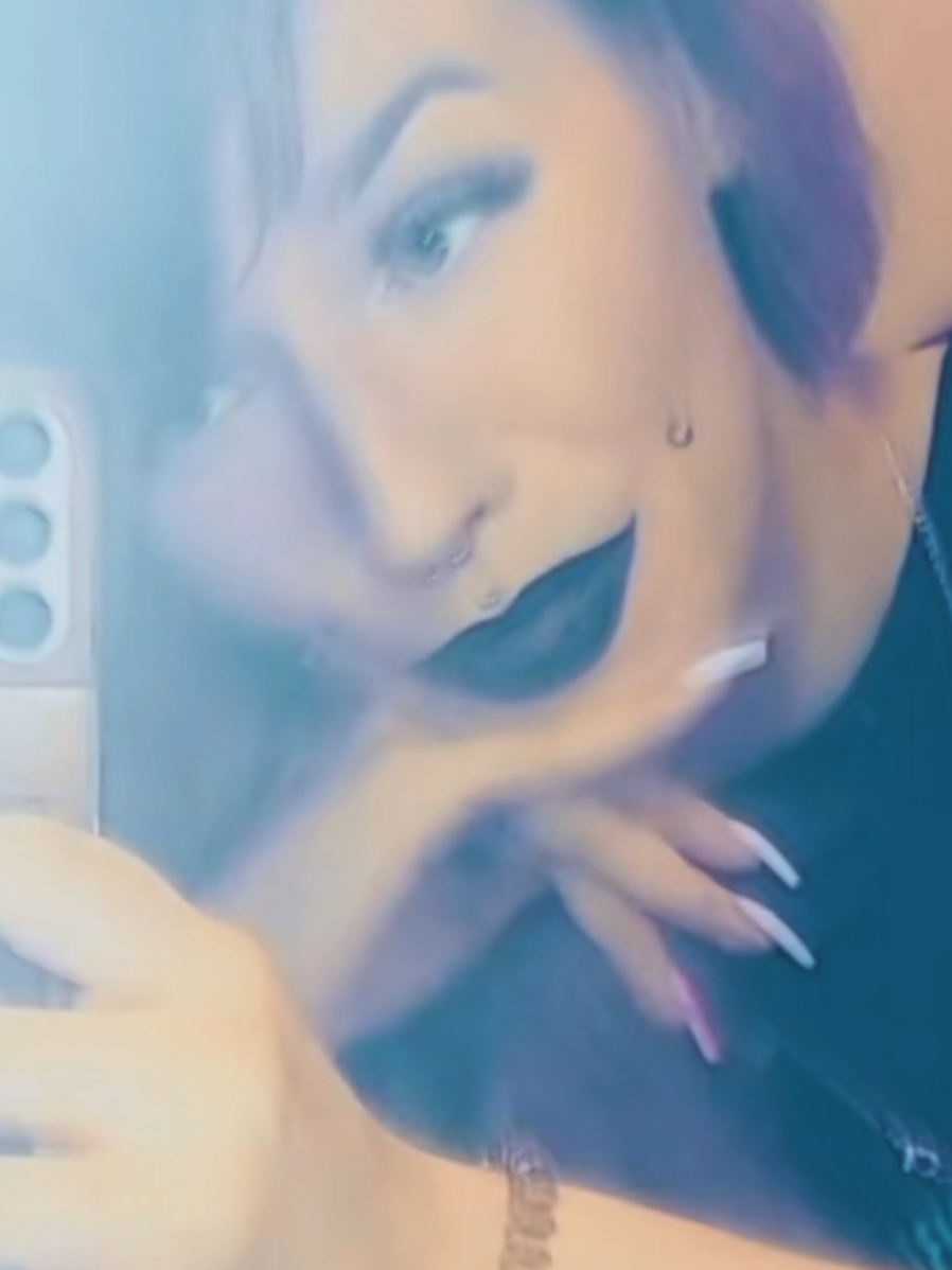 @mewmewmew ๐๐ฉท
