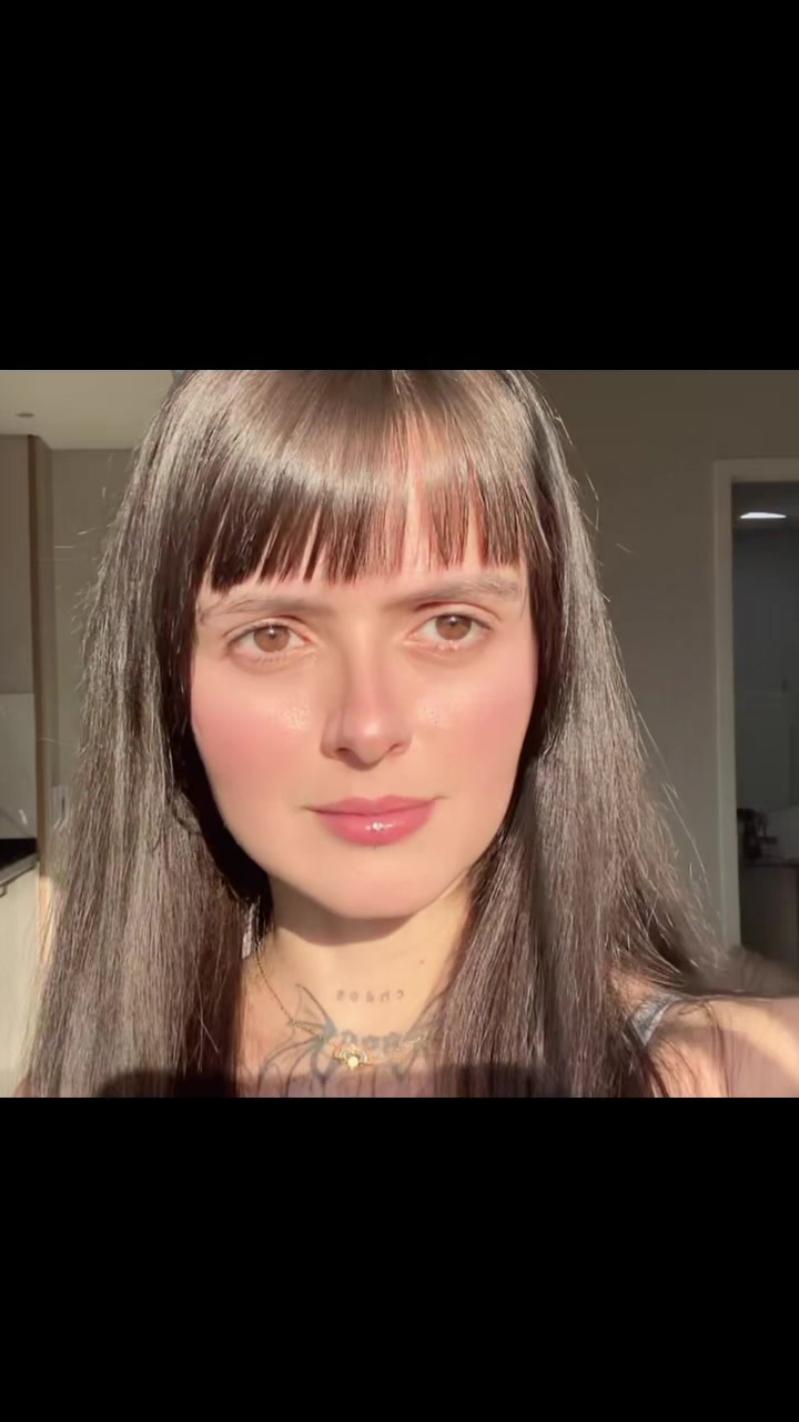 @AmandaCelante.com