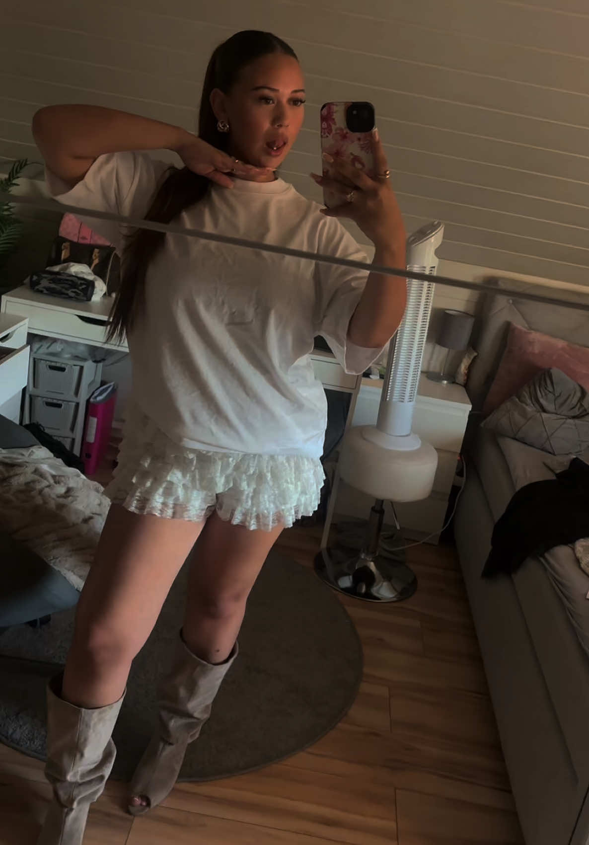 @𝐦𝐢𝐥𝐞𝐧𝐚🧎🏽&zwj;♂️