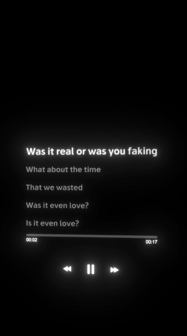 @🎧