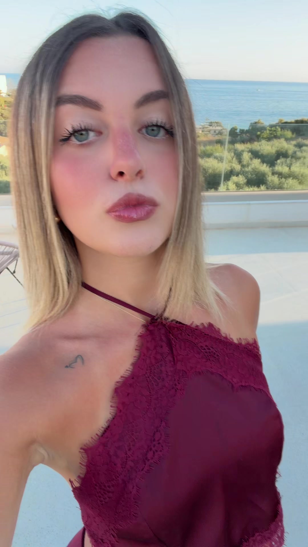 @iris