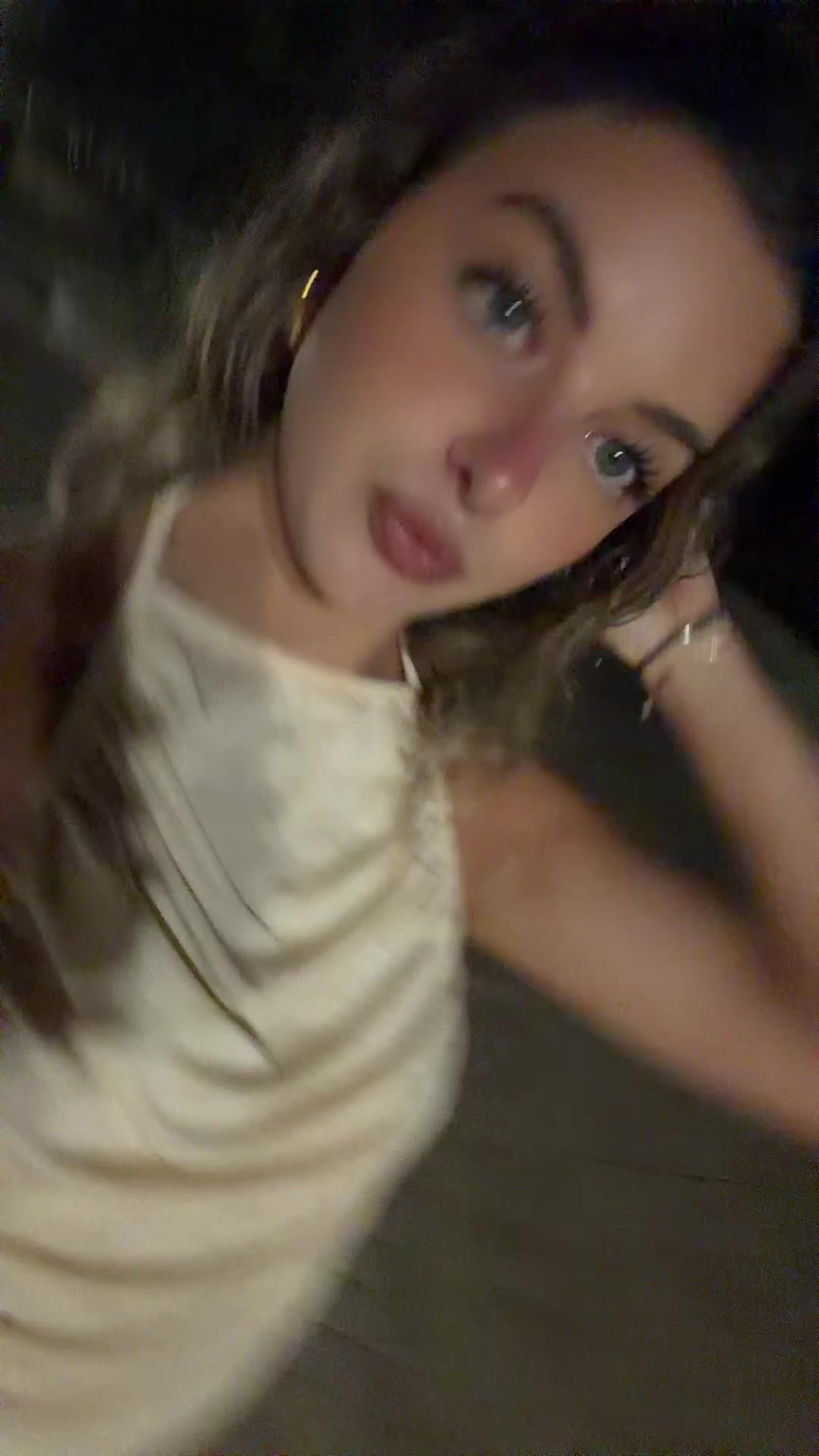 @iris