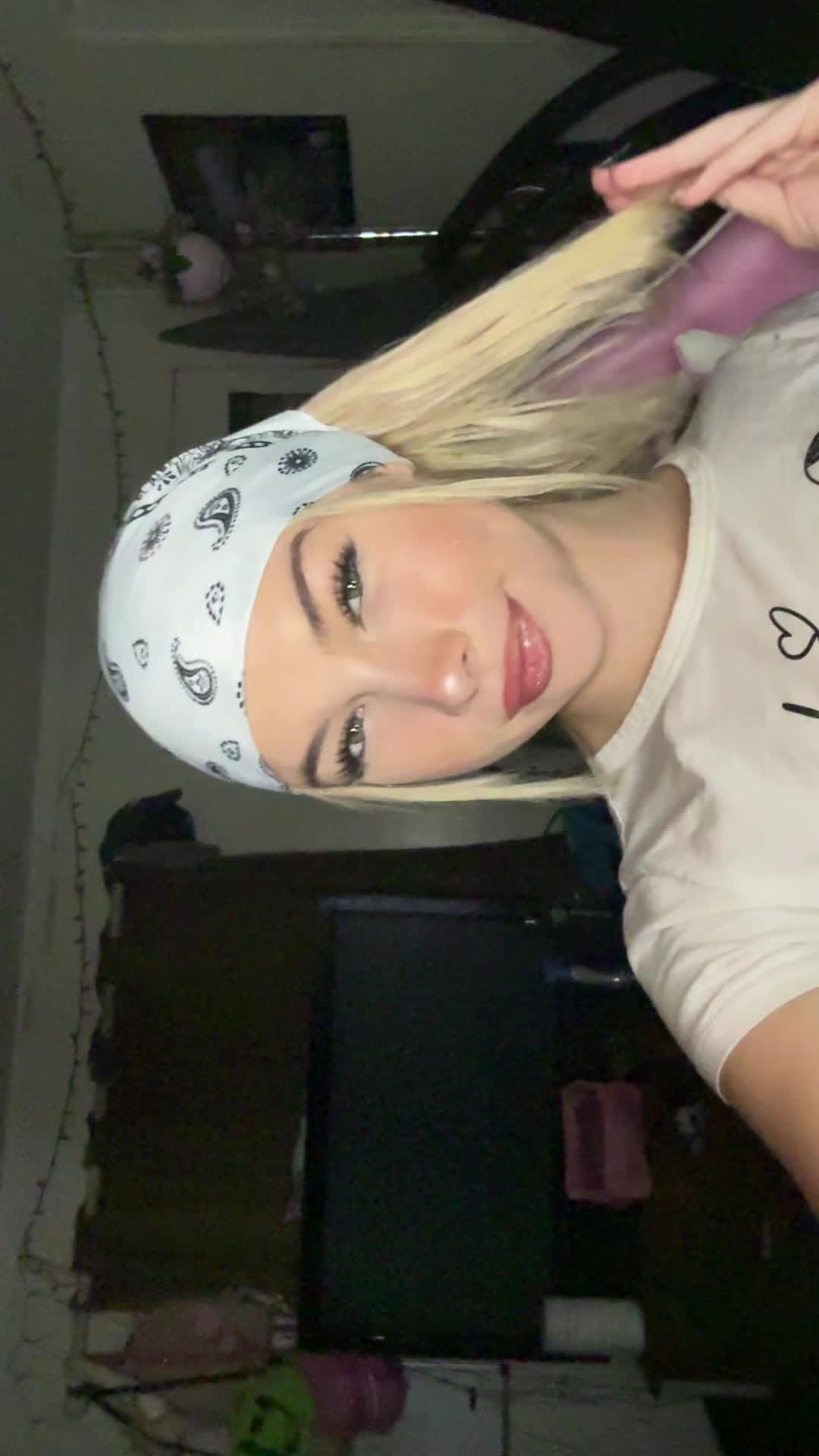 @Aurora Vixen