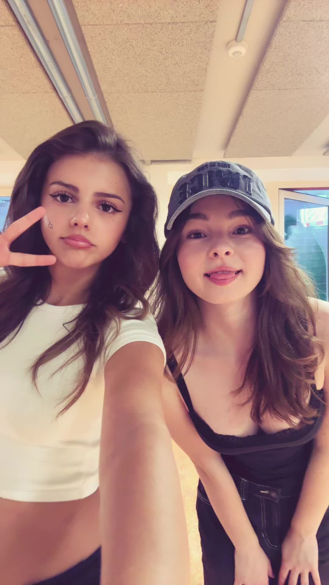 @Karolina 🐵