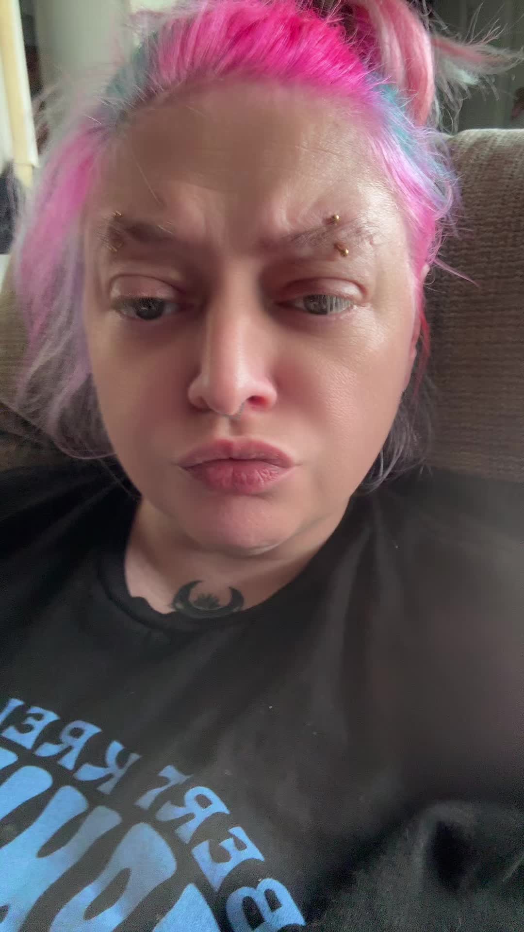 @Nikki M