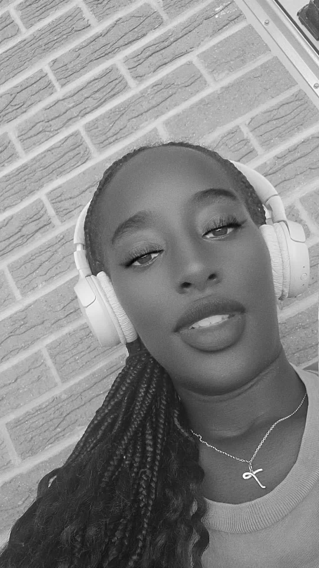 @telishanechellehenry