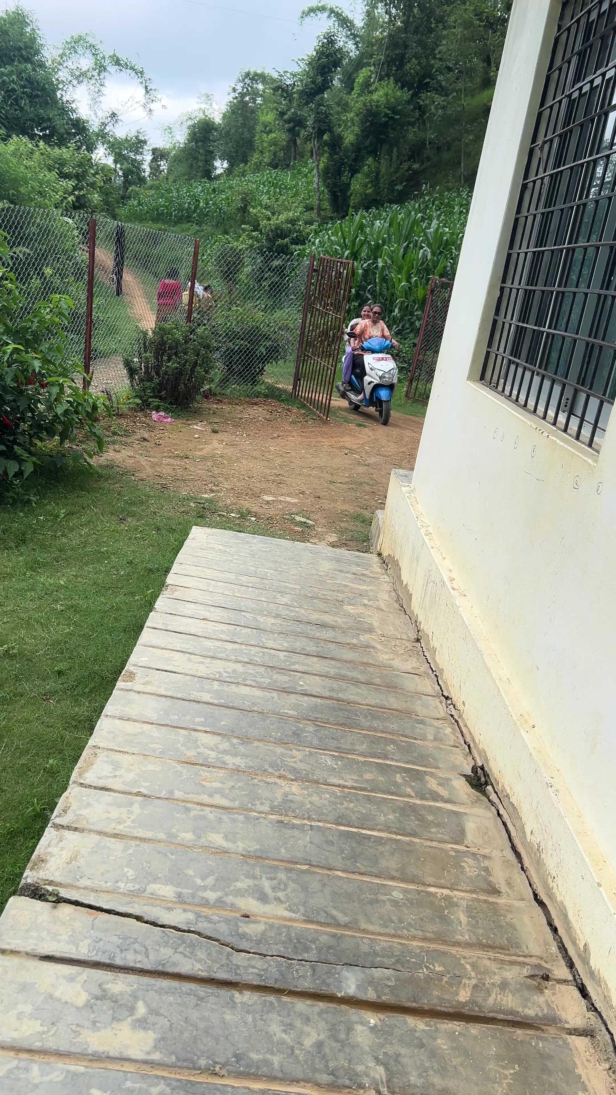 @Koseli Arghakhanchi