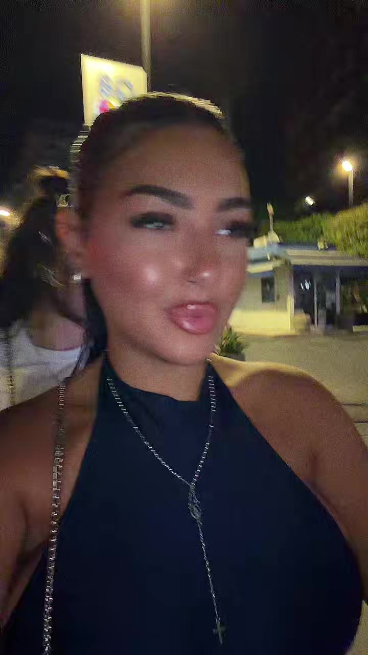 @Nina