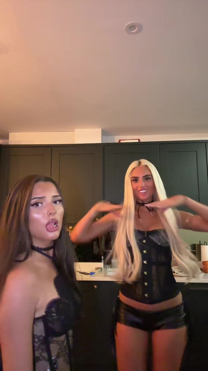 @Ezzza