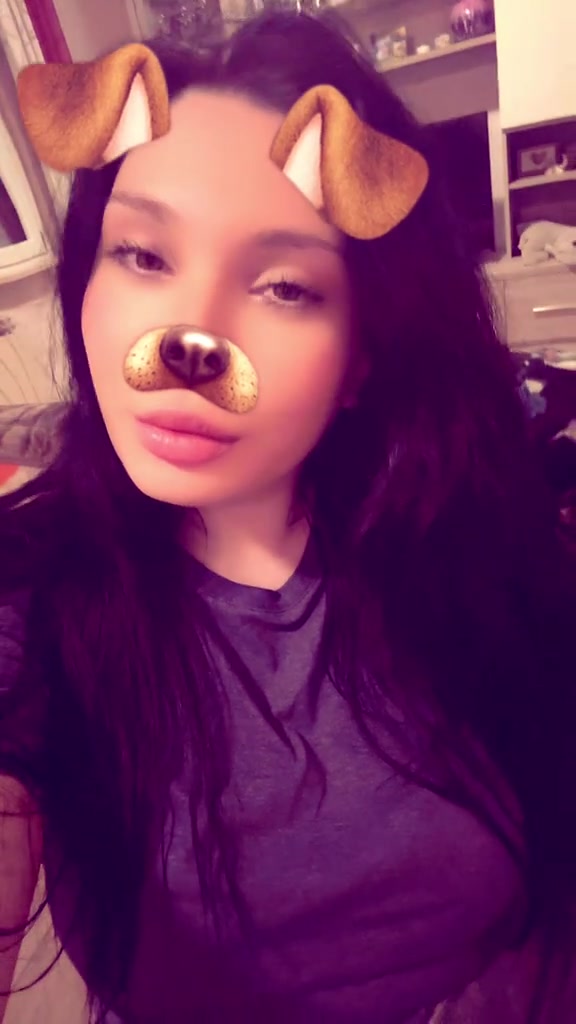 @Valeria94