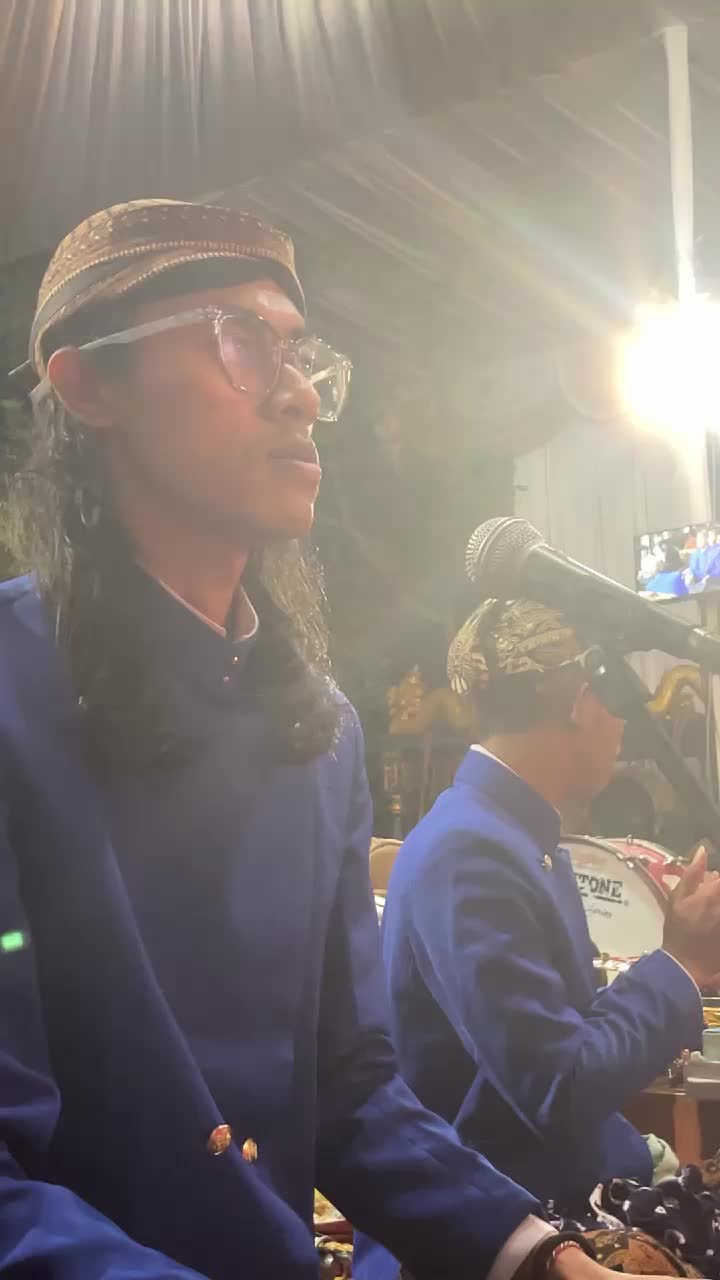 @Ferdian