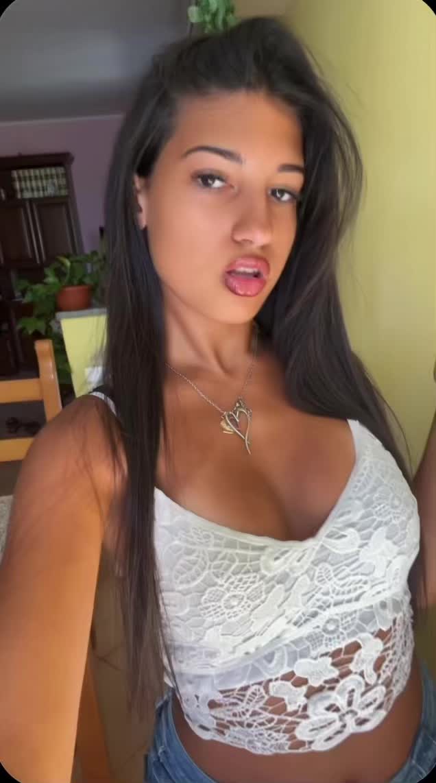 @8💎
