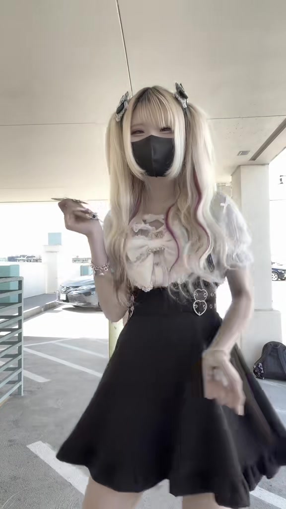 @lolilo_alice🥩🎼🩹