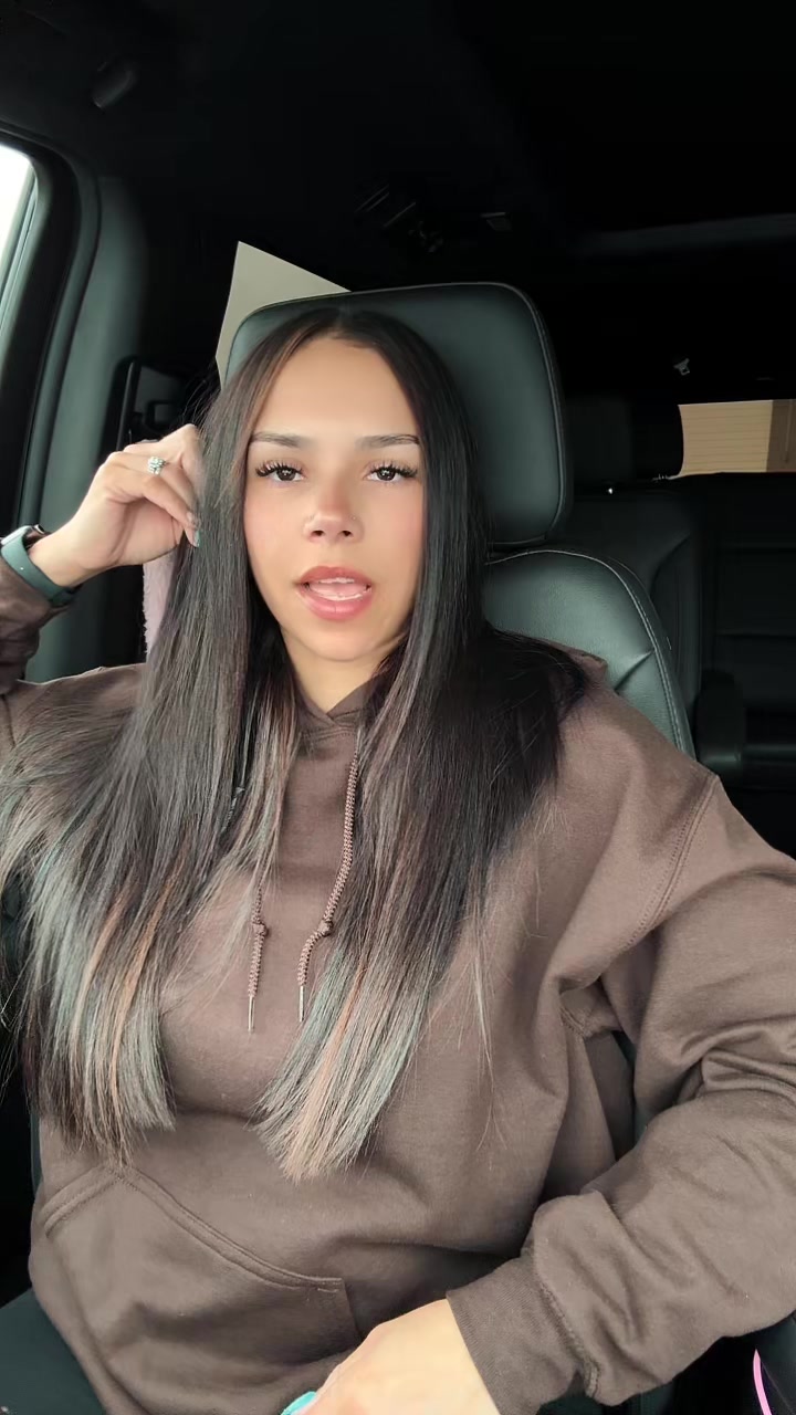 @Brittany Del Toral | Girl Mom