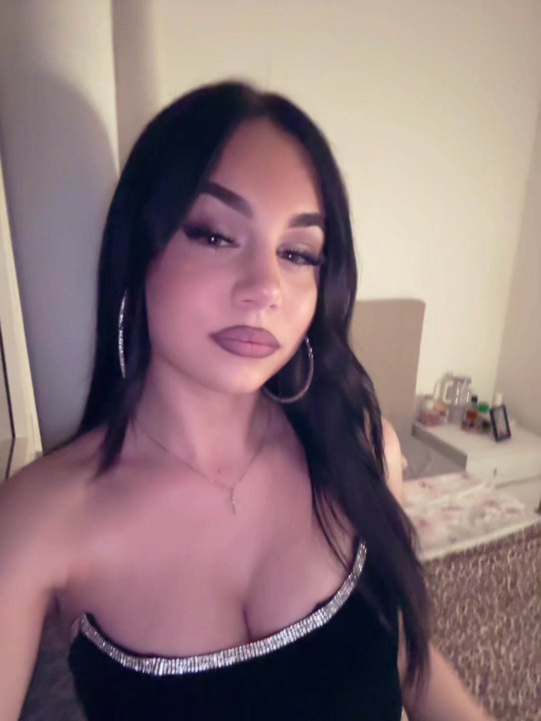 @𝐀𝐑𝐈𝐀𝐍𝐍𝐀